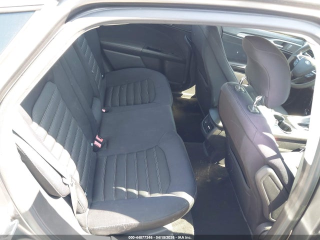 FORD FUSION SE - 8