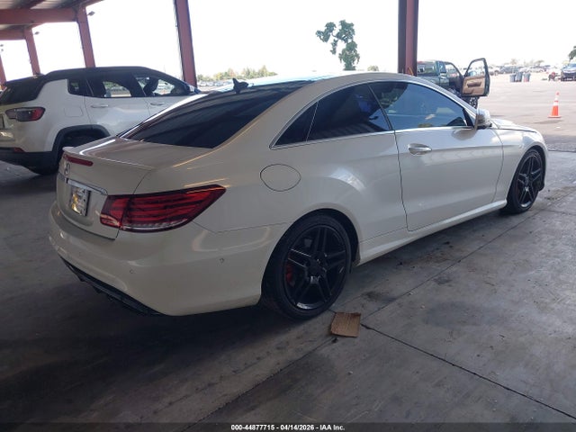 MERCEDES-BENZ E-CLASS - 4
