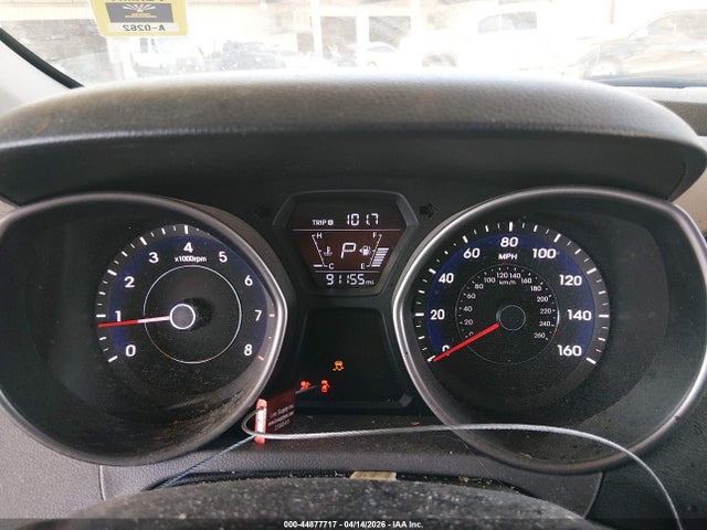 HYUNDAI ELANTRA SE - 7