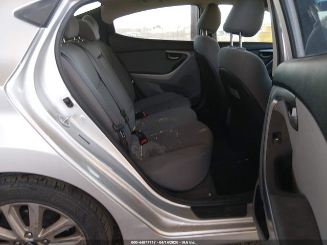 HYUNDAI ELANTRA SE - 8