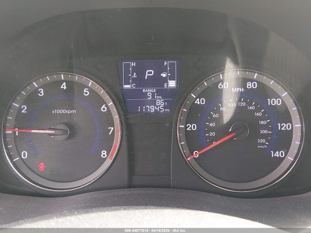 HYUNDAI ACCENT SE - 7