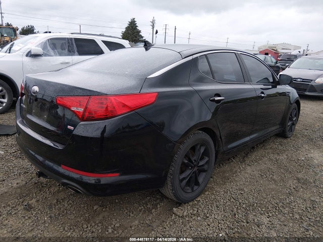 KIA OPTIMA LX - 4