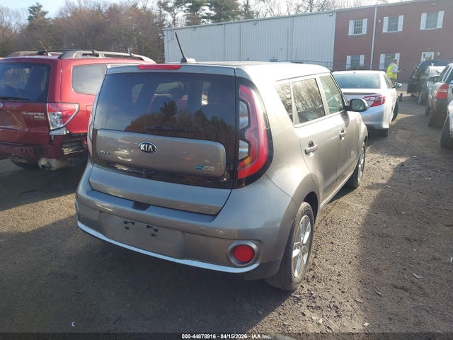 KIA SOUL EV - 4