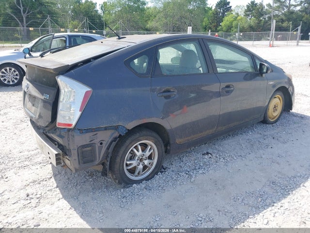 TOYOTA PRIUS - 4