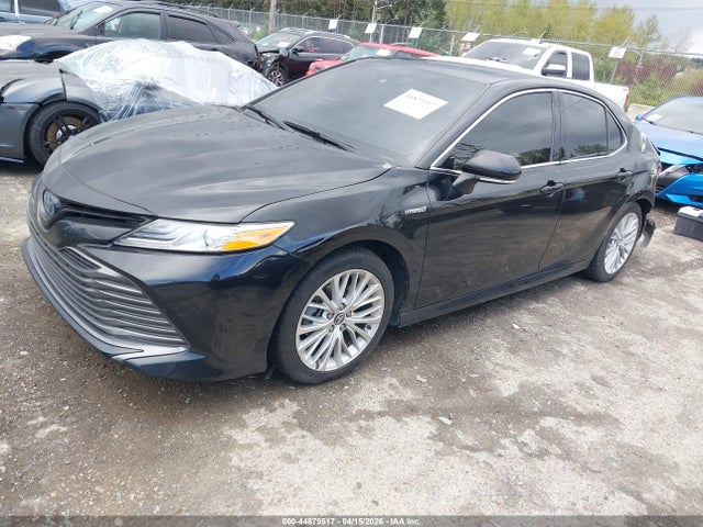 TOYOTA CAMRY - 2