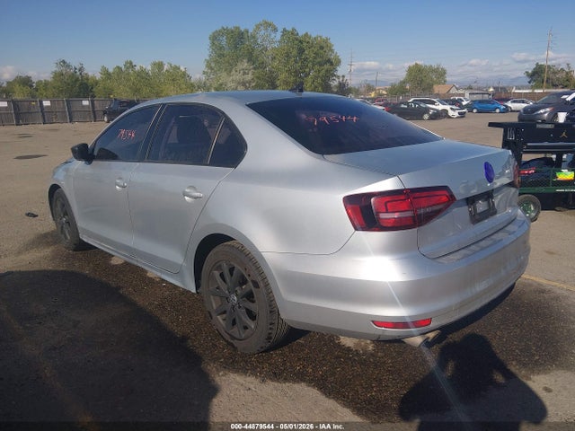 صورة 3 لـ 2016 Volkswagen JETTA 1.4T SE