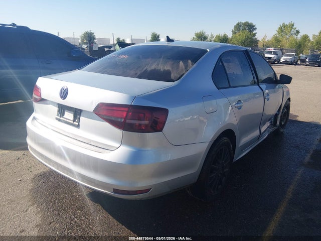 صورة 4 لـ 2016 Volkswagen JETTA 1.4T SE