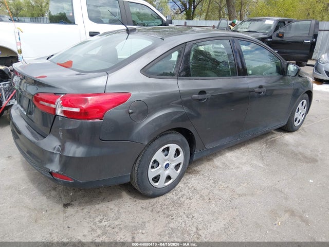 FORD FOCUS S - 4