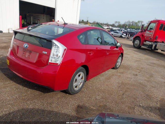 TOYOTA PRIUS - 4