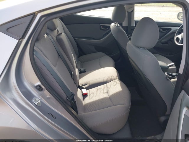 HYUNDAI ELANTRA SE - 8