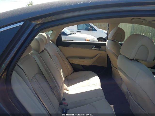 HYUNDAI SONATA SE - 8