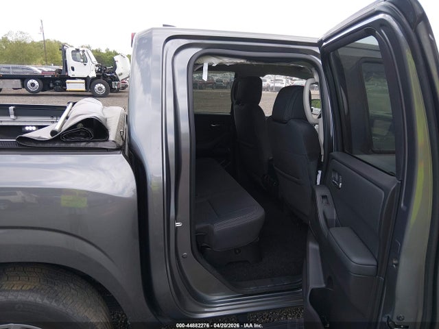 صورة 8 لـ 2022 Nissan FRONTIER SV 4X2
