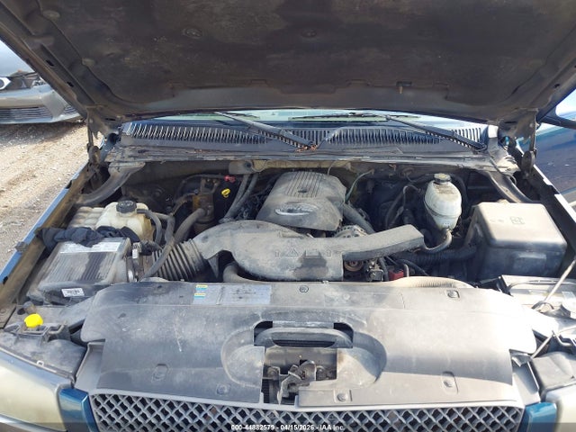 CHEVROLET AVALANCHE 1500 - 10