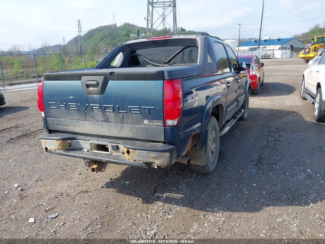 CHEVROLET AVALANCHE 1500 - 4