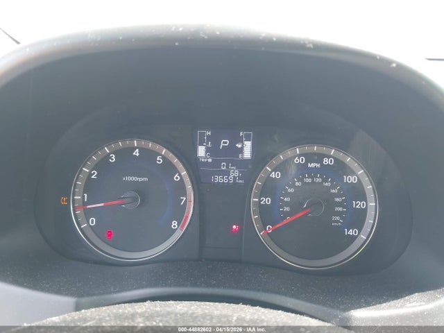 HYUNDAI ACCENT SE - 7