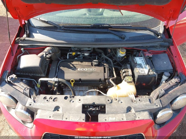 CHEVROLET SONIC - 10