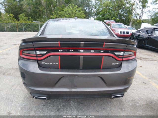 2017 Dodge CHARGER SXT RWD 照片 16