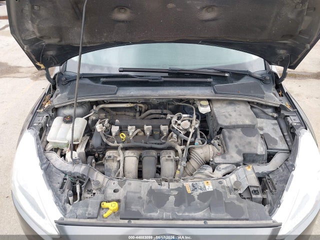 FORD FOCUS S - 10