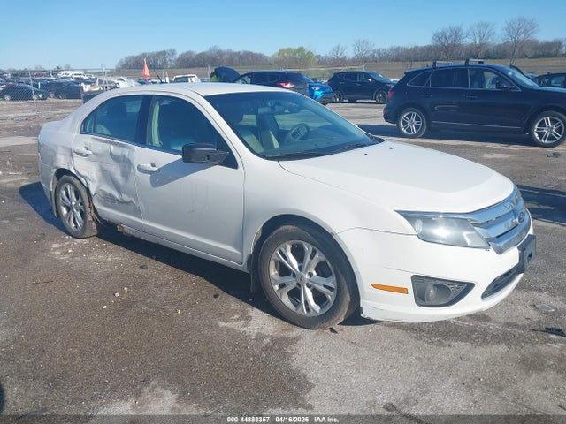 FORD FUSION SE - 1