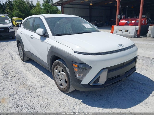 2024 HYUNDAI KONA SE