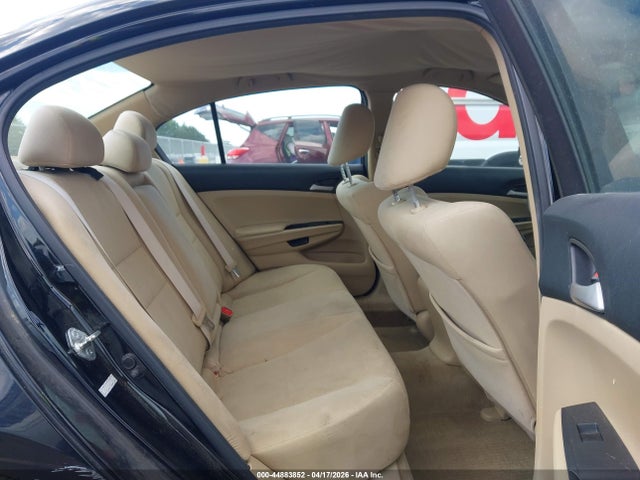 HONDA ACCORD 2.4 LX - 8