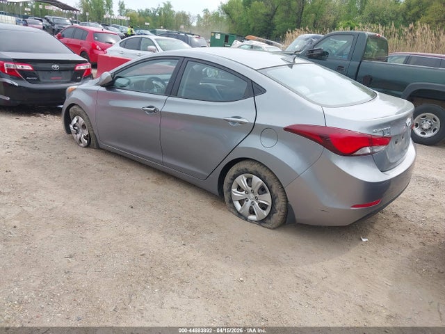 HYUNDAI ELANTRA - 3