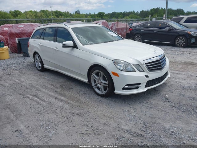 MERCEDES-BENZ E-CLASS - 1