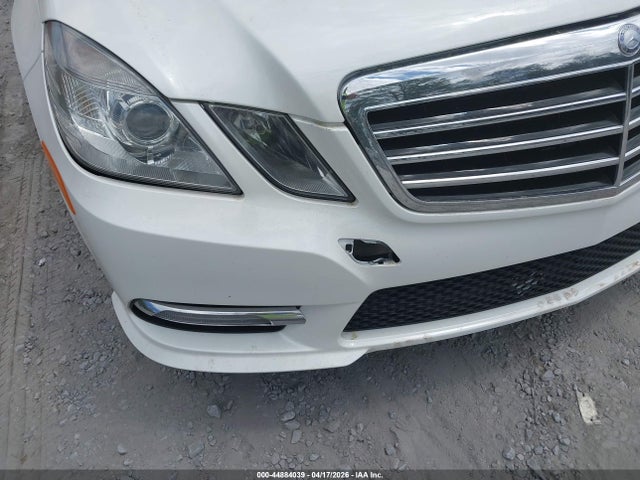 MERCEDES-BENZ E-CLASS - 6