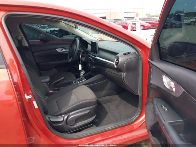 صورة 5 لـ 2022 KIA FORTE LXS