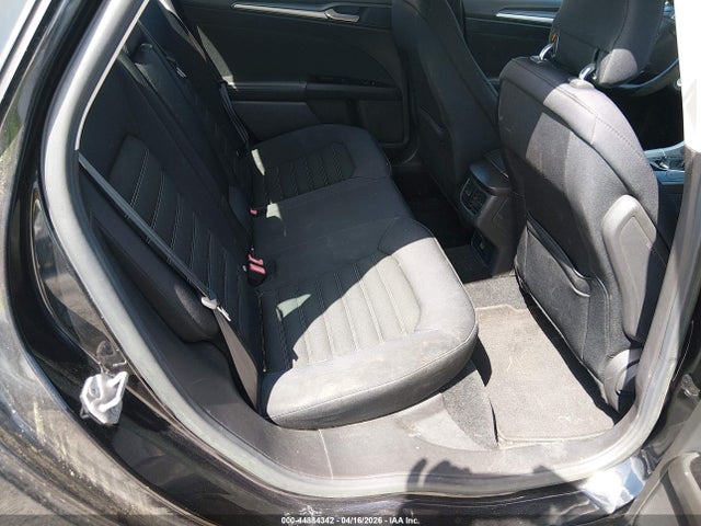 FORD FUSION SE - 8
