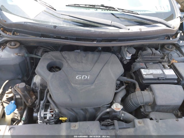 HYUNDAI ACCENT GLS - 10