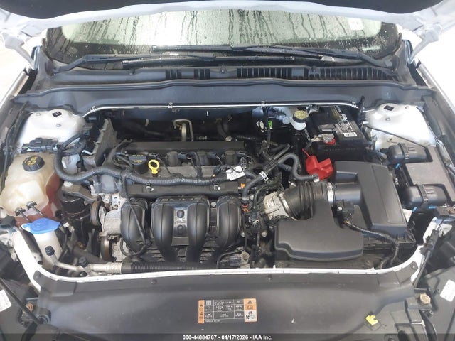 FORD FUSION SE - 10