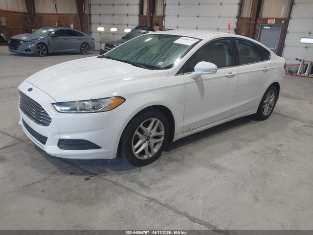 FORD FUSION SE - 2