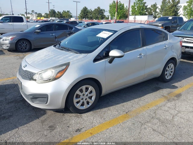 KIA RIO LX - 2