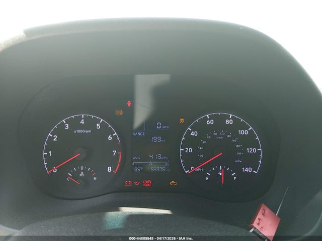 HYUNDAI ACCENT SE - 7