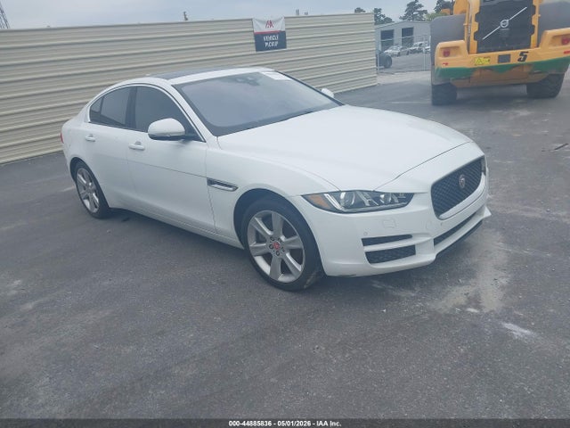 2017 JAGUAR XE 25T PREMIUM