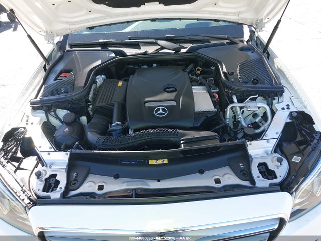 MERCEDES-BENZ E-CLASS - 10