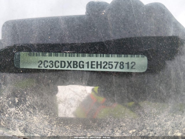 DODGE CHARGER SE - 9