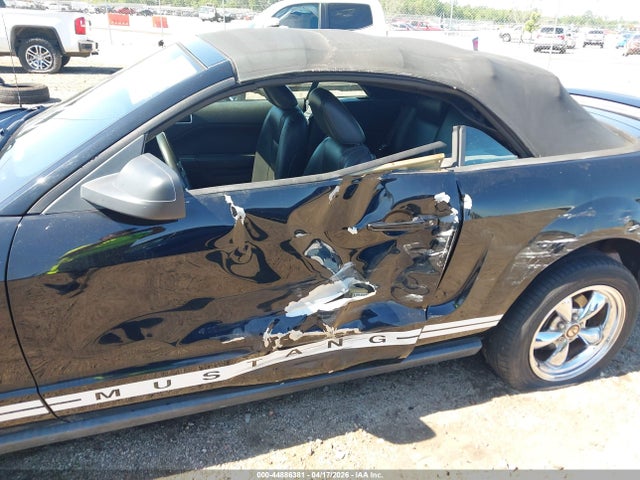 FORD MUSTANG - 6