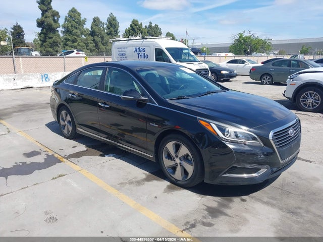 HYUNDAI SONATA PLUG-IN HYBRID - 1
