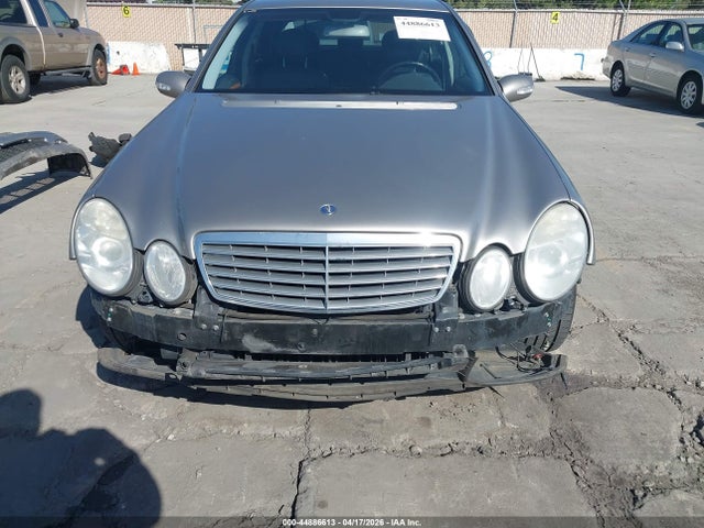 MERCEDES-BENZ E-CLASS - 6