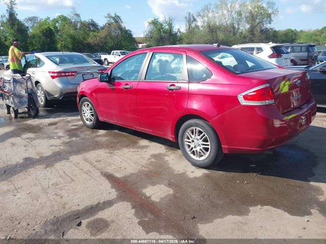 FORD FOCUS SE - 3