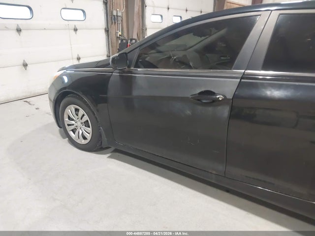 HYUNDAI SONATA GLS - 6