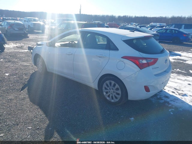 صورة 3 لـ 2016 Hyundai ELANTRA GT