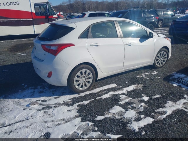 صورة 4 لـ 2016 Hyundai ELANTRA GT