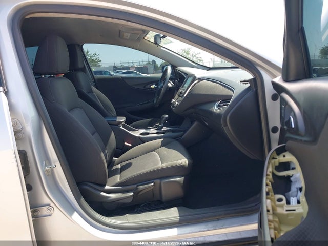 2018 Chevrolet MALIBU LT 照片 5