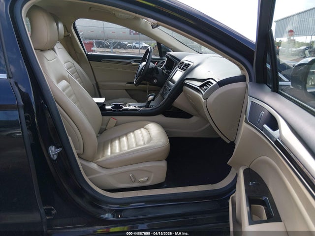 FORD FUSION SE - 5