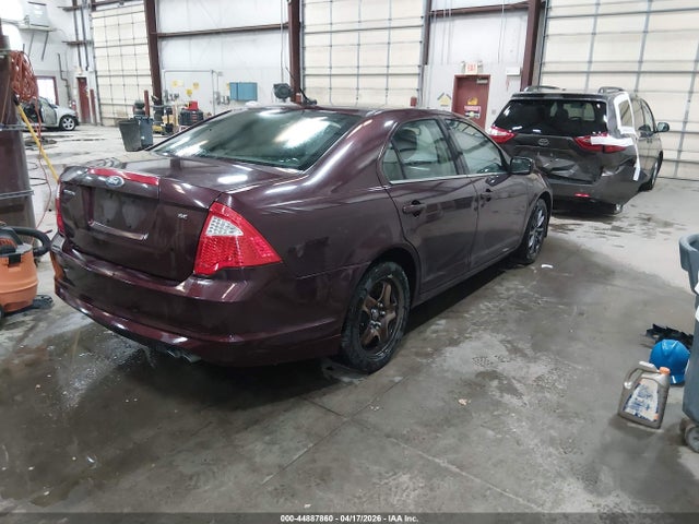 FORD FUSION SE - 4