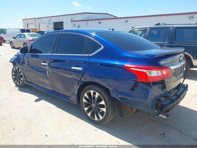 2019 Nissan SENTRA SR — фото 3