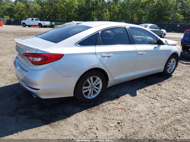2017 Hyundai SONATA — фото 4